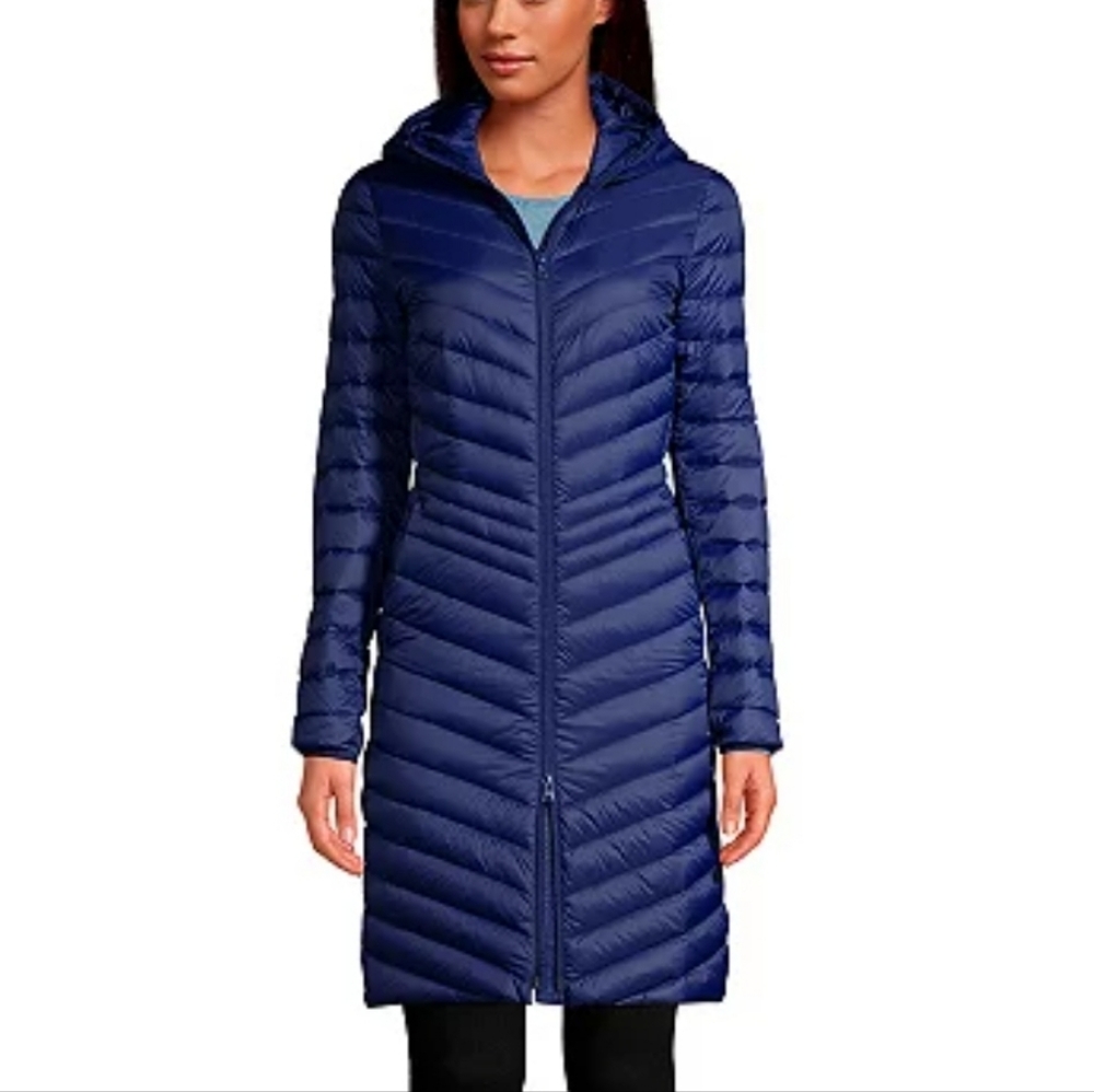 LANDS END Wanderweight ultra light packable down coat petite
